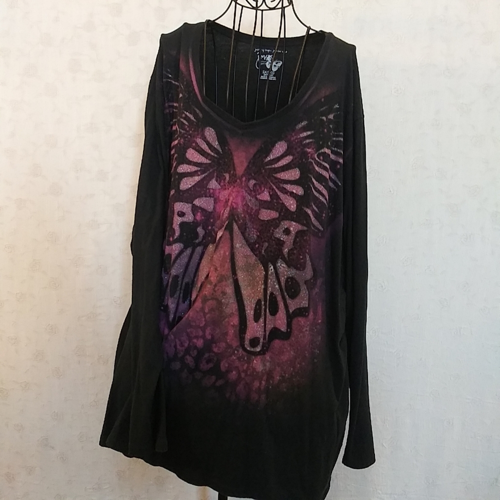JMS Black long sleeved t shirt.
